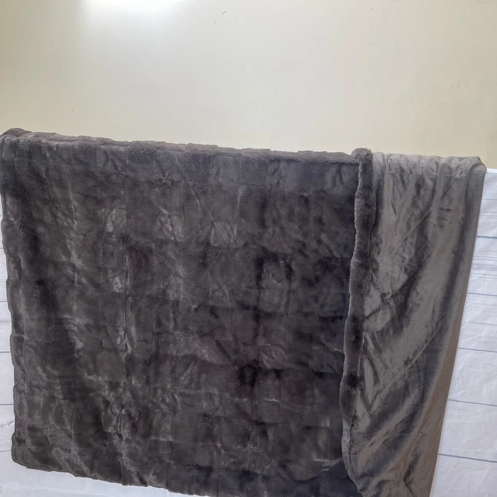 Berkshire Dark Brown Throw Blanket